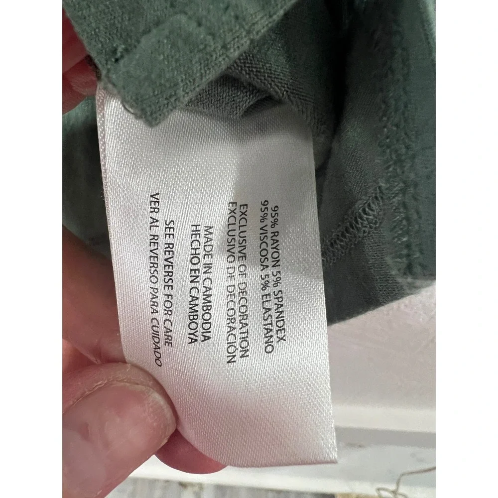 GAP Womens XXL Olive Green V-Neck Short Sleeve Rayon Spandex T-Shirt Basic Tee - Picture 4 of 4